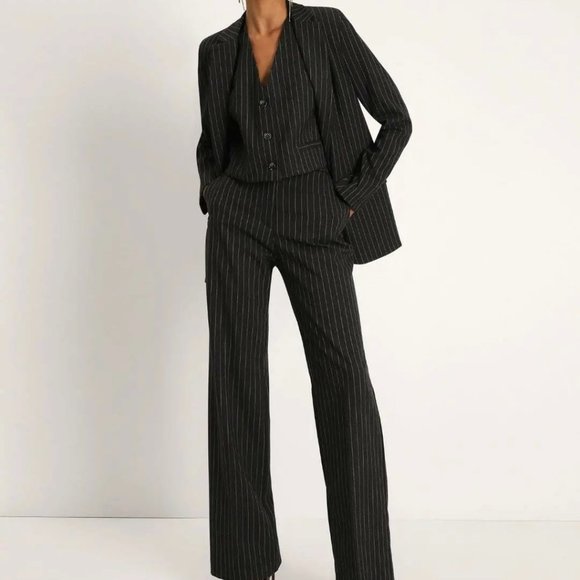 Jackets & Blazers - NEW Stylish suit with a perfect fit Italian brand